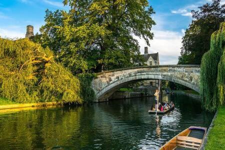 Quaint 2 Bed Cottage In The Heart Of Cambridge Extérieur photo
